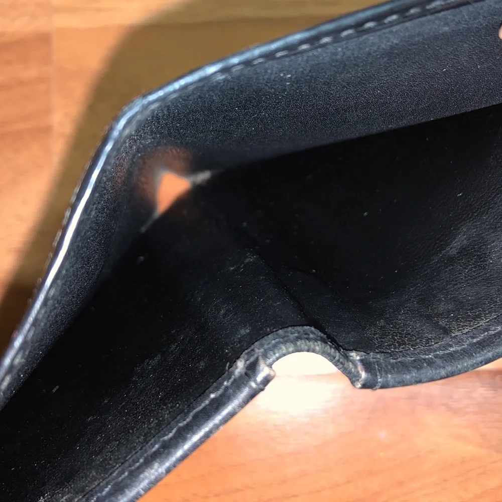 Authentic Louis Vuitton Epi Leather Bifold Wallet